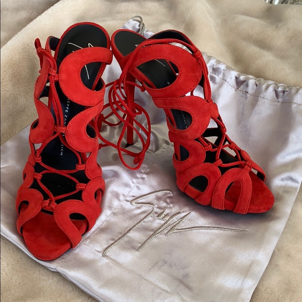Giuseppe Zanotti Red Suede Heels💋 - Picture 3 of 11